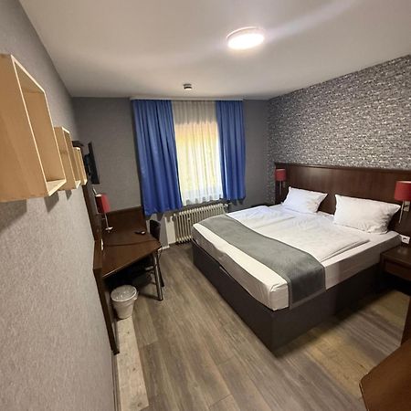 Parkhotel Lindenhof - Kostenlose Parkplaetze Offenbach am Main Exterior photo